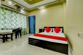 Hotel O CMPLAZA - 1