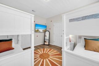 Solstice-Free Golf Cart-Pool Heat Deals - 1