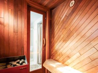 Salt Water Cottage - 6