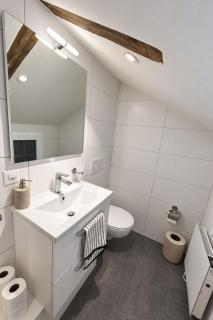 Apartment Alte Gemeindestube 2- OG Ost Appartement-Fewo- Dusche oder Bad- WC by Interhome - 1