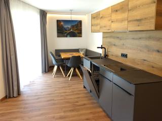 Apartment Bergzeit Appartement Top 2 by Interhome - 9