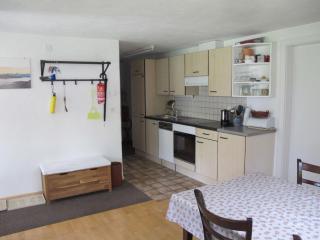 Apartment Helene Appartement-Fewo- Dusche- WC- 2 Schlafräume 3-Zimmerwohnung Parterre by Interhome - 3
