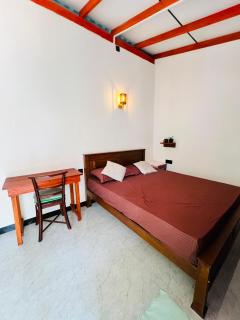 Lakshani's guesthouse - 5