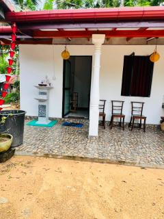 Lakshani's guesthouse - 2