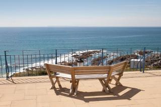 Devon Beach Court - 6