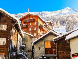 Apartment Monte Rosa Appartement-Fewo Appartement Weissmies by Interhome - 1