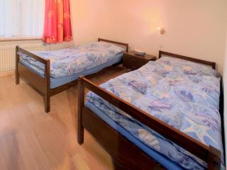 Apartment Cortina Appartement-Fewo 4-Bettwohnung Nr- 70 by Interhome - 4