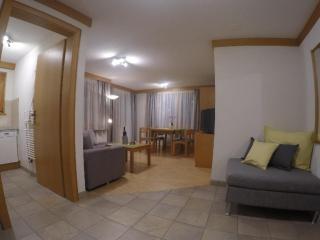 Apartment Swiss Chalet Appartement-Fewo 2-Bettwohnung Nr- 7 by Interhome - 3