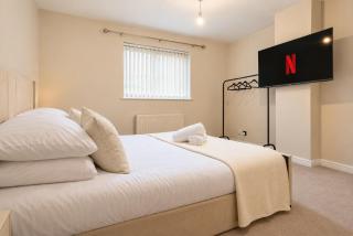 One Bedroom Spacious House - 5