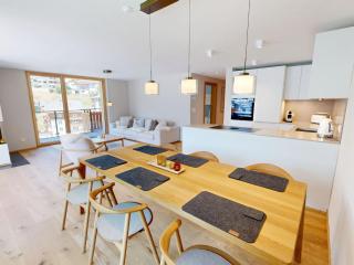 Apartment Alphubel Peak & Unlimited Appartement-Fewo Peak 09 by Interhome - 1