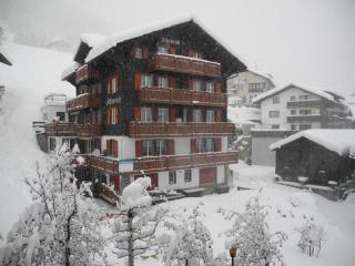Apartment Chalet Alpenruh Appartement-Fewo Nr- 4 Allalin by Interhome - 8