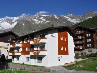 Apartment Adonis Appartement-Fewo- Dusche oder Bad- WC 4-Bettwohnung by Interhome - 9