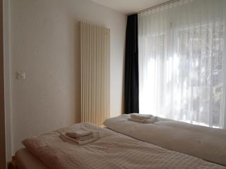 Apartment Fee-Rien Appartement-Fewo- Bad- WC 6-Bettwohnung by Interhome - 3