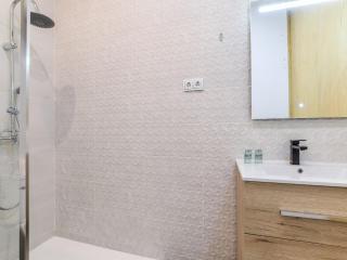 Studio Gran Vía VIII by Interhome - 3