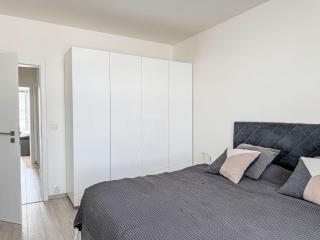 Apartment Elegant Two-Bedroom Apartment for 6 by Interhome - 1