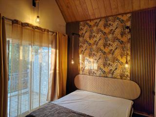 3 bedroom sea facing duplex with pool - 8