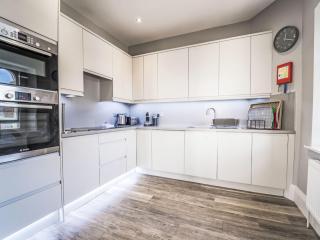 Apartment Große Ferienwohnung in Barbican by Interhome - 2