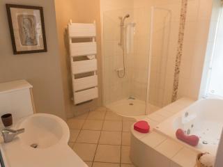 Holiday Home Schönes Ferienhaus Assione mit Pool by Interhome - 5