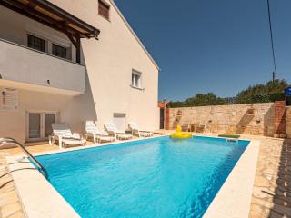 Villa Villa Ariane with pool by Interhome - 3