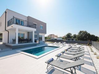 Villa Villa IviCasa with pool by Interhome - 0