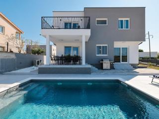 Villa Villa IviCasa with pool by Interhome - 1