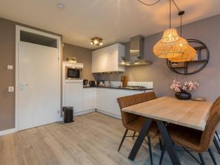 Holiday Home ZeeuwseZon by Interhome - 2