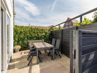Holiday Home Huis ZuidStrand by Interhome - 4
