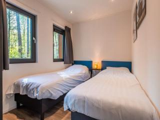Holiday Home Vakantiepark De Wiltzangh - Zandborg Lodge by Interhome - 1