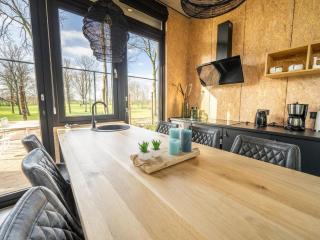 Holiday Home Vakantiepark Aan de Maas - Weide Lande 4 personen by Interhome - 5