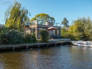 Holiday Home Vakantiepark Wiedense meren - Villa Waterrijk by Interhome - 0