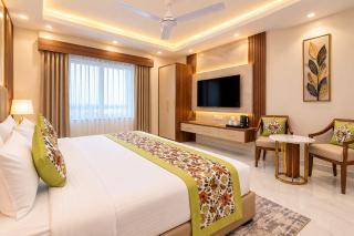 Hotel THE RECONNECT Luxury Near Delhi Airport - 3