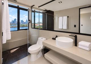 AmazINN Places Penthouse Deluxe, Skyline and Private Rooftop - Panamá - 4
