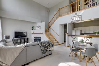 Shakopee Townhome Near Valleyfair & Mystic Lake - 3