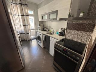 Free Parking , Modern and comfort apartment , 2BR - 7