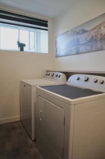 Renovated house with hot tub - 9