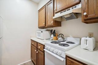 102 Cedarbrook One bedroom Queen Suite - 7