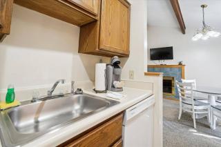Cedarbrook Two bedroom Suite 10304 - Killington - 1