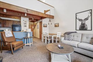 Highridge Condo Unit C8 - 9