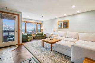 Highridge Condo Unit B14 - 7