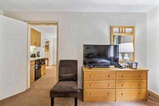 Cedarbrook Junior Suite 21820 - 6