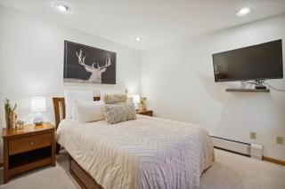 Highridge Condo Unit I10 - 2