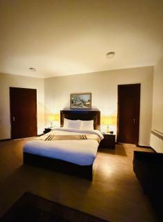 RockCliff Resort King Suite - PIA Park - Kashmir Point Murree - 0