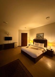 RockCliff Resort King Suite - PIA Park - Kashmir Point Murree - 7