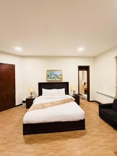 RockCliff Resort King Suite - PIA Park - Kashmir Point Murree - 5