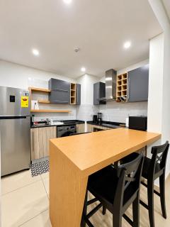 Cozy 2 Bedroom Apartment at Riviera Residence - 1