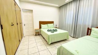 Apto com Varanda e Vaga perto da Praia Porto da Barra - 6