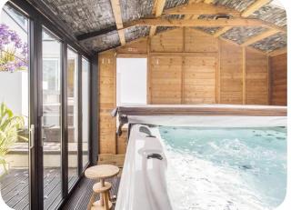Gorse Hill Home XL hot tub - 8