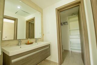 Cana Pearl E4 207 - 8