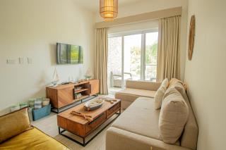 Cana Pearl E4 207 - 4