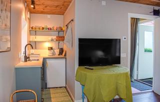 Beautiful Home In Brösarp With Wifi - 5